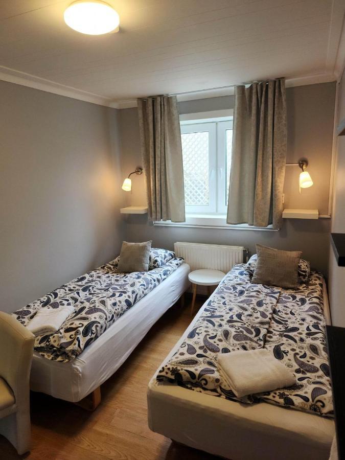 Guesthouse Kiljan Блондуос Екстериор снимка